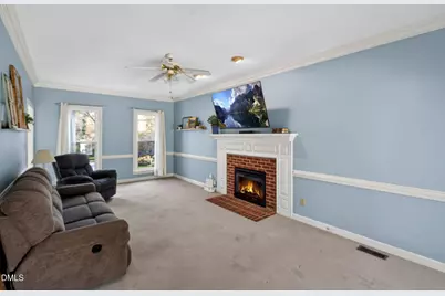 4221 Tolchester Place, Raleigh, NC 27613 - Photo 9