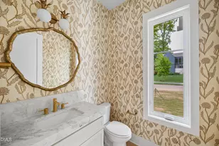 2817 Claremont Rd, Raleigh, NC 27608 - Photo 21
