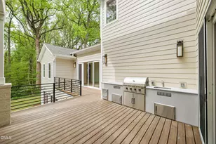 2817 Claremont Rd, Raleigh, NC 27608 - Photo 33