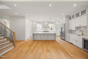 2817 Claremont Rd, Raleigh, NC 27608 - Photo 17