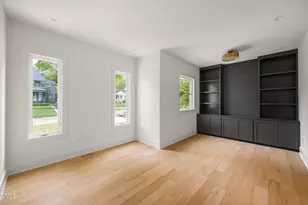 2817 Claremont Rd, Raleigh, NC 27608 - Photo 11