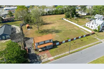 128 E Railroad Street, La Grange, NC 28551 - Photo 5