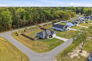 3046 Marion Heights Dr, Kinston, NC 28504 - Photo 5