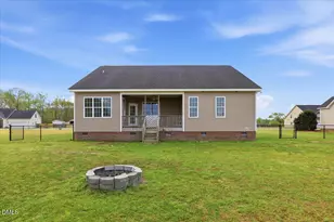 305 Wakefield Dr, Princeton, NC 27569 - Photo 27