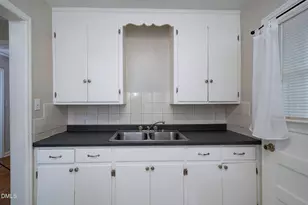 410 Newsom St, Durham, NC 27704 - Photo 7