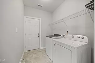 24 Carolina Landing Dr, Zebulon, NC 27597 - Photo 37