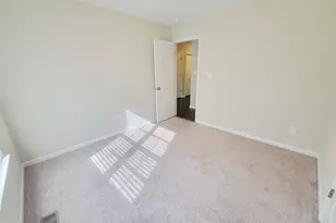 646 Santa Gertrudis Dr, Clayton, NC 27520 - Photo 7