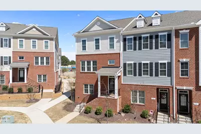 527 Gateway Townes Boulevard, Wake Forest, NC 27587 - Photo 3