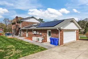 112 E Laramie Dr, Mebane, NC 27302 - Photo 3