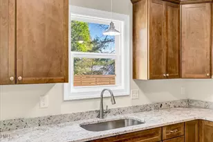 125 Davis St, Louisburg, NC 27549 - Photo 5