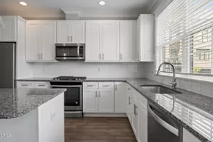 210 Asher Springs Cir, Fuquay-Varina, NC 27526 - Photo 17