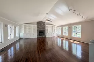 5200 Sky Ln Dr, Durham, NC 27704 - Photo 3