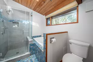 902 Kings Mill Rd, Chapel Hill, NC 27517 - Photo 21