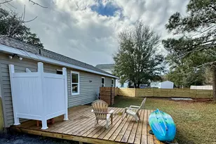 124 Jefferson St, Beaufort, NC 28516 - Photo 9