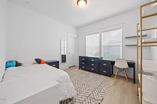 209 Acorn Xing Rd, Holly Springs, NC 27539 - Photo 17