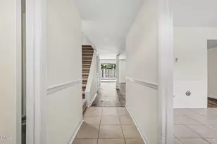 1220 Manassas Ct, Raleigh, NC 27609 - Photo 5