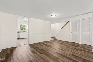 1220 Manassas Ct, Raleigh, NC 27609 - Photo 11
