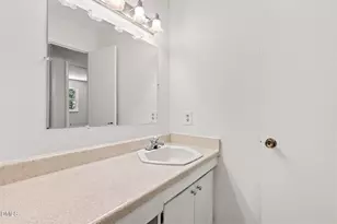 1220 Manassas Ct, Raleigh, NC 27609 - Photo 23
