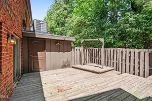 1220 Manassas Ct, Raleigh, NC 27609 - Photo 29