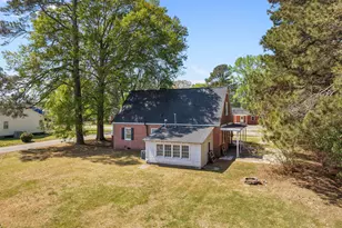 302 W Main St, Micro, NC 27555 - Photo 13