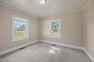 302 W Main St, Micro, NC 27555 - Photo 33