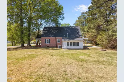 302 W Main Street, Micro, NC 27555 - Photo 15