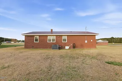 6353 Buffalo Road, Selma, NC 27576 - Photo 5