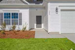 382 Black Oak Ct, Clayton, NC 27520 - Photo 3