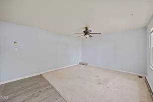 122 E Judd St, Zebulon, NC 27597 - Photo 7