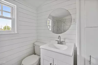 310 E E Street, Erwin, NC 28339 - Photo 23