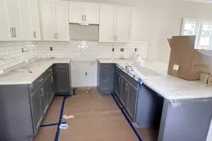 818B Carter Ave, Durham, NC 27703 - Photo 7