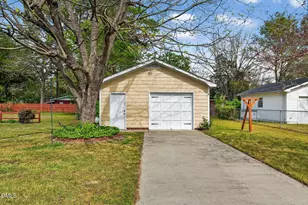 105 Forest Dr, Goldsboro, NC 27534 - Photo 33