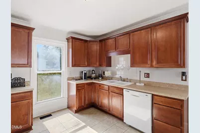 208 W Gannon Avenue, Zebulon, NC 27597 - Photo 23