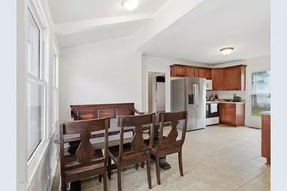 208 W Gannon Avenue, Zebulon, NC 27597 - Photo 19