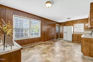 101 Martin Cir, Roanoke Rapids, NC 27870 - Photo 11