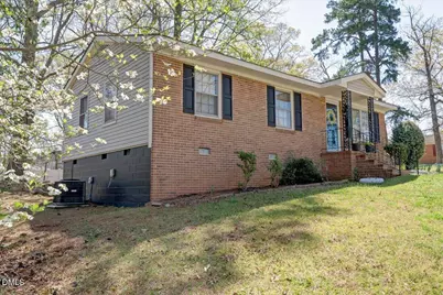 101 Martin Circle, Roanoke Rapids, NC 27870 - Photo 3