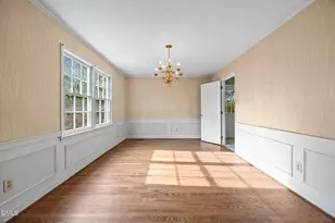 1108 Paine Ct, Raleigh, NC 27609 - Photo 5