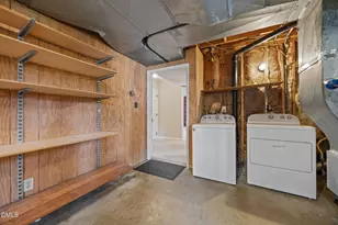 1108 Paine Ct, Raleigh, NC 27609 - Photo 35