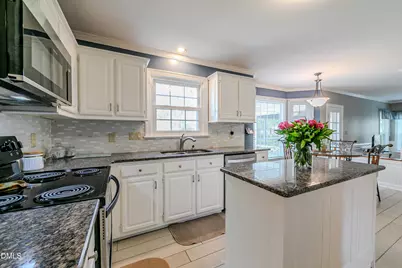 1010 Queensbury Circle, Durham, NC 27713 - Photo 25