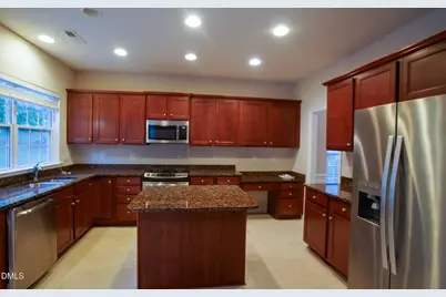 424 Euphoria Circle, Cary, NC 27519 - Photo 9