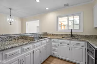 205 Stratford Rd, Rocky Mount, NC 27801 - Photo 9