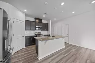 2402 Chert Ln, Raleigh, NC 27610 - Photo 15