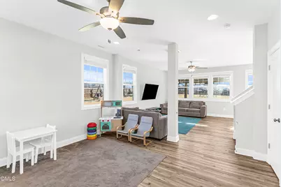 5216 Goshawk, Graham, NC 27253 - Photo 3