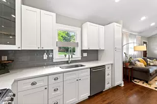 705 Chatham Ln, Raleigh, NC 27610 - Photo 15