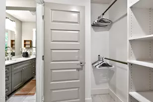 705 Chatham Ln, Raleigh, NC 27610 - Photo 25