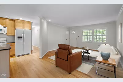 113 Landsbury Drive, Durham, NC 27707 - Photo 7