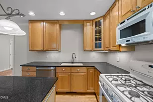 113 Landsbury Dr, Durham, NC 27707 - Photo 5