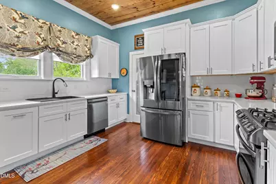 304 Summitt Drive, Sanford, NC 27330 - Photo 13