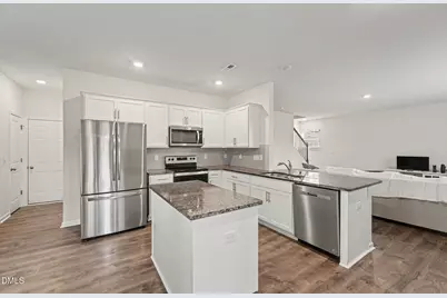 160 Eason Farm Drive, Zebulon, NC 27597 - Photo 5