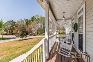 108 Winter Sage Ct, Holly Springs, NC 27540 - Photo 5